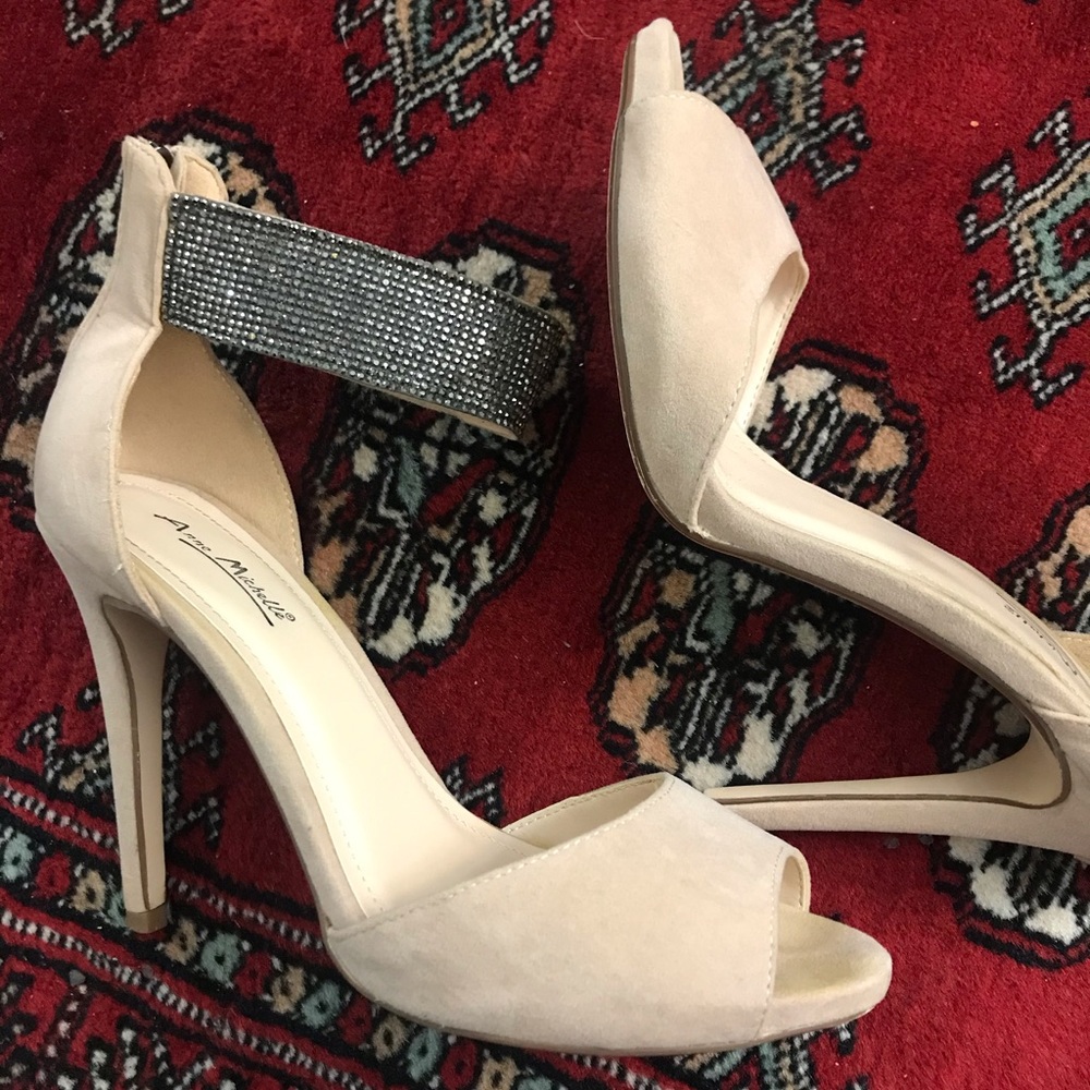 Nude heels